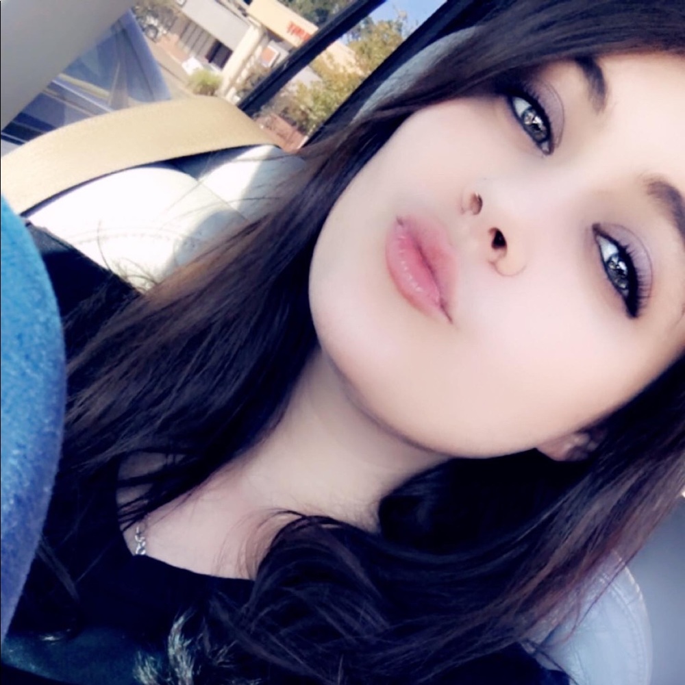 Meet your Posher, Tasha